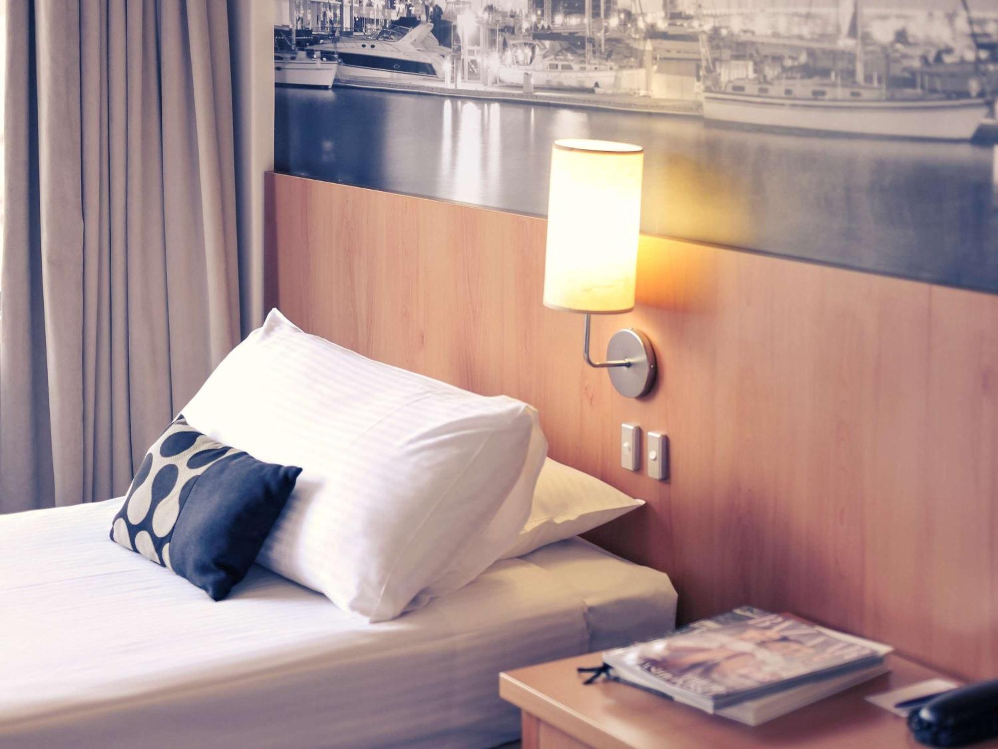 Mercure North Melbourne City Exterior foto